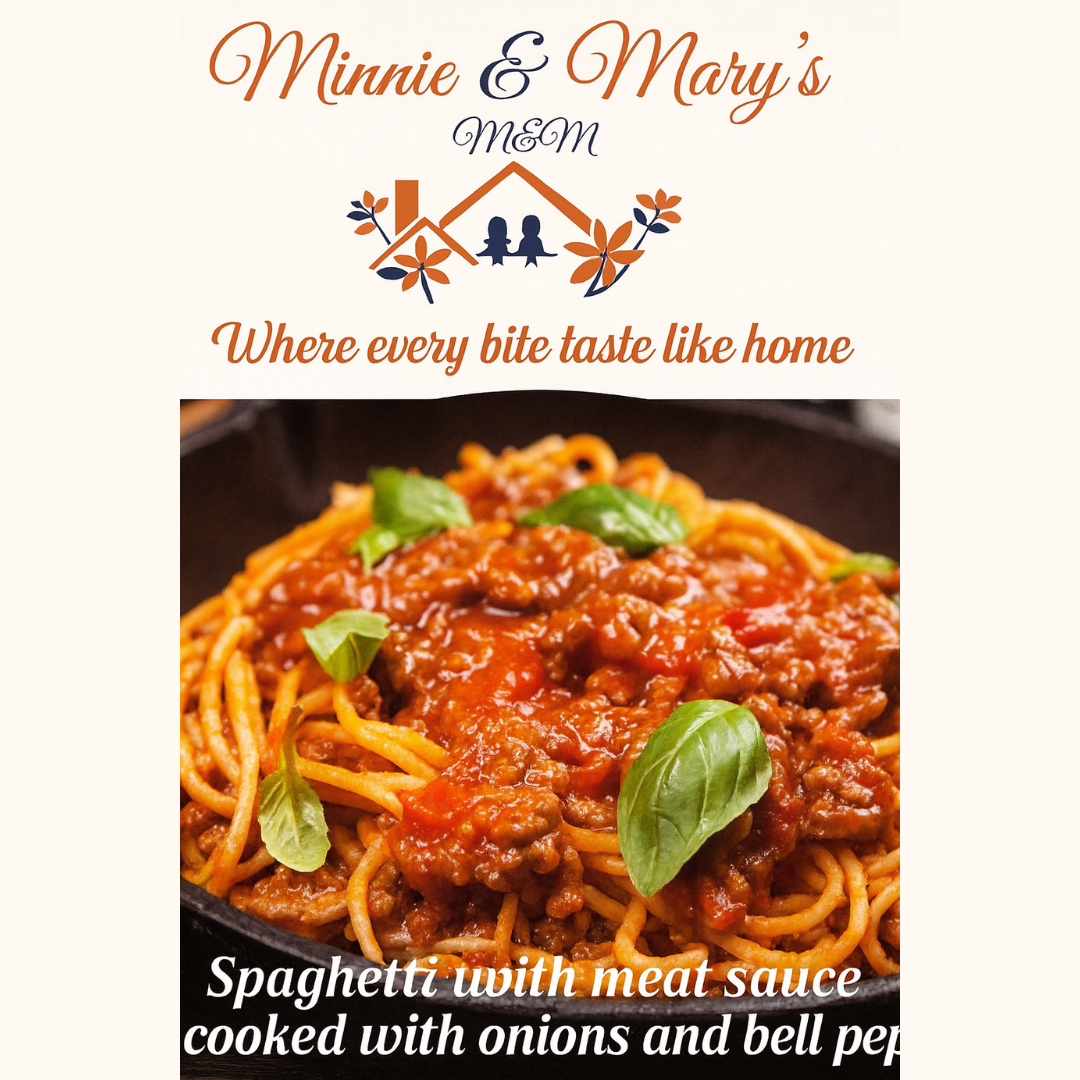 Spaghetti uvith meat sauce cooked with onions and bell pep